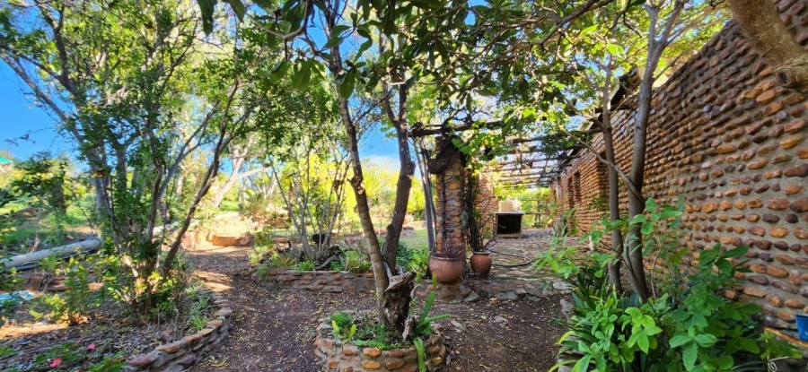 10 Bedroom Property for Sale in Joubertina Eastern Cape